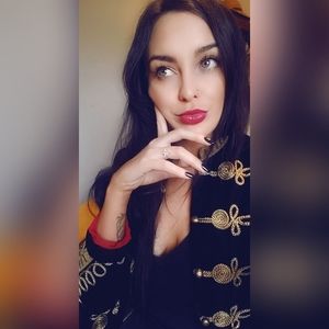 Meet your Posher, Brittany